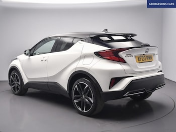Used Toyota C-HR 2023 for sale - 78021982: Photo