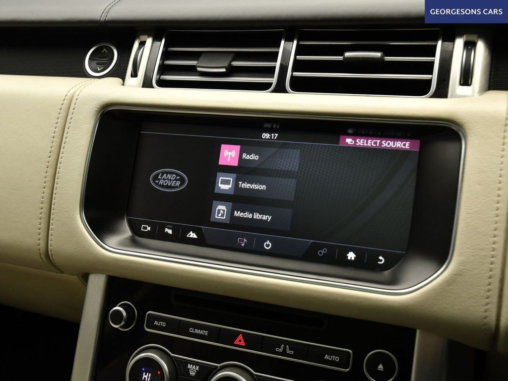 Used Land Rover Range Rover 2017 for sale - 76973302: Photo 41