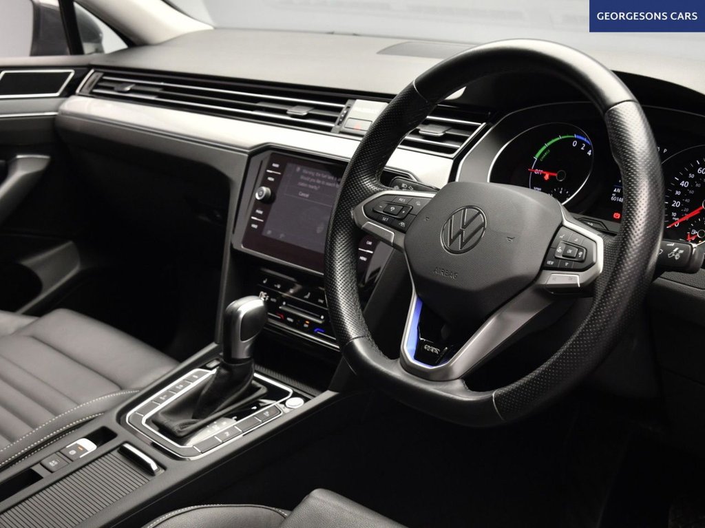 Used Volkswagen Passat 2021 for sale - 78017025: Photo 12
