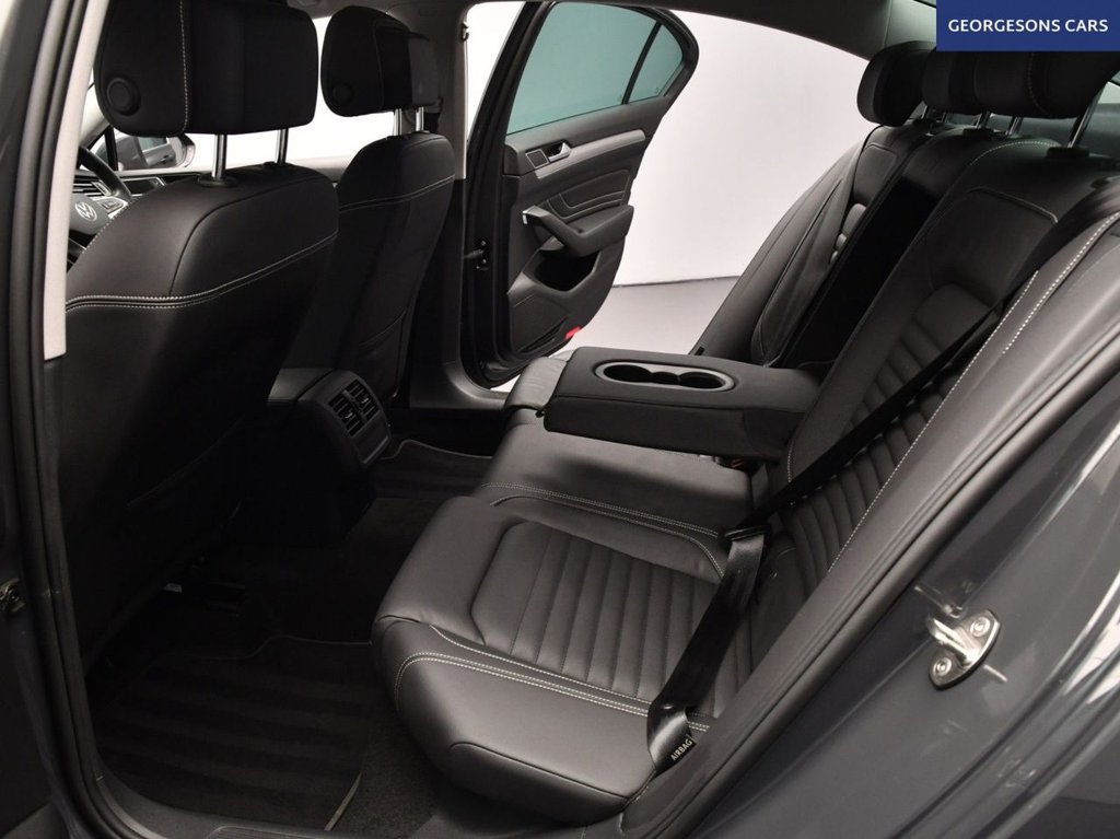 Used Volkswagen Passat 2021 for sale - 78017025: Photo 17