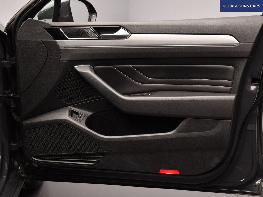 Used Volkswagen Passat 2021 for sale - 78017025: Photo 19