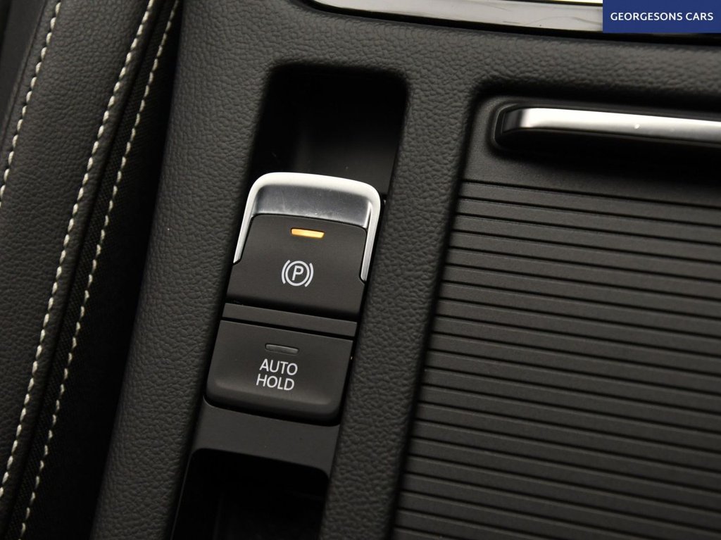 Used Volkswagen Passat 2021 for sale - 78017025: Photo 25