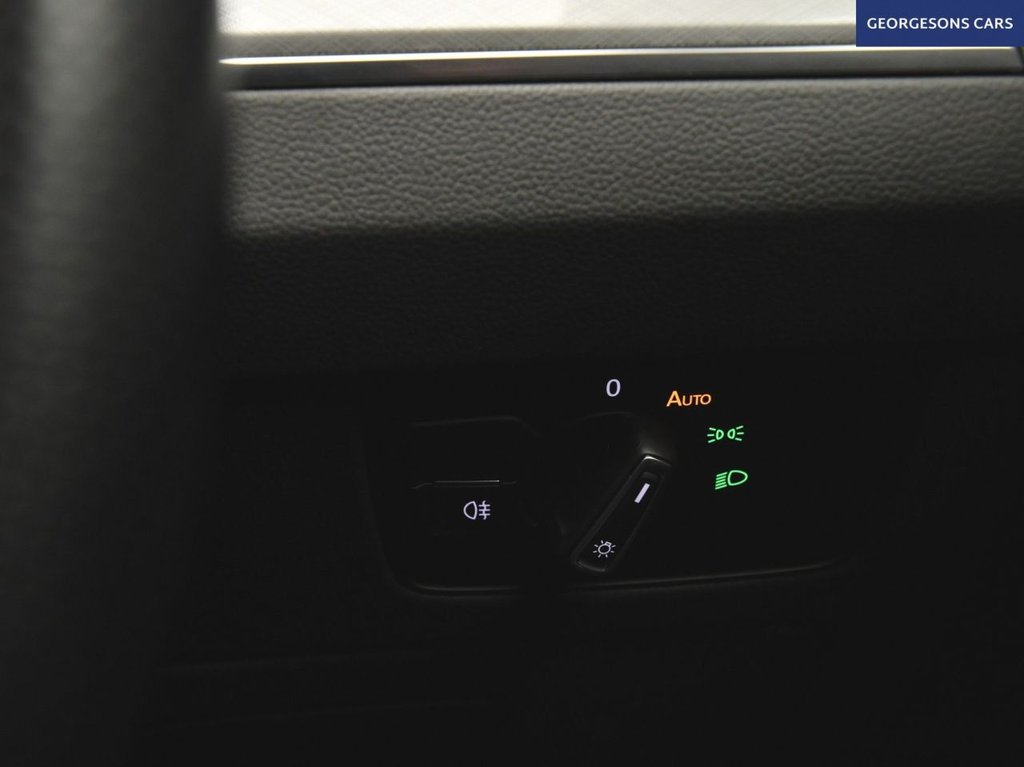 Used Volkswagen Passat 2021 for sale - 78017025: Photo 40