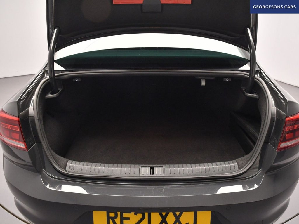 Used Volkswagen Passat 2021 for sale - 78017025: Photo 9