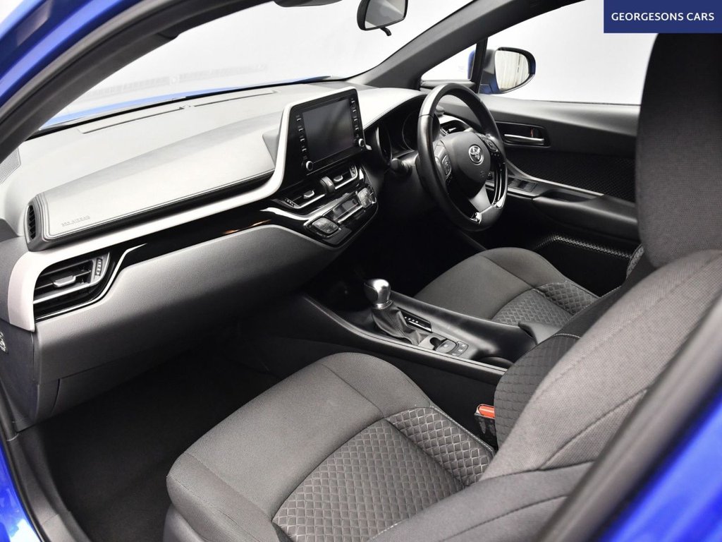 Used Toyota C-HR 2022 for sale - 76654531: Photo 12