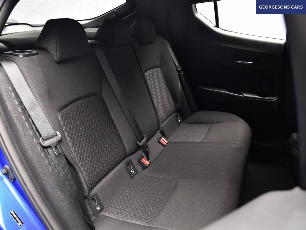 Used Toyota C-HR 2022 for sale - 76654531: Photo 18