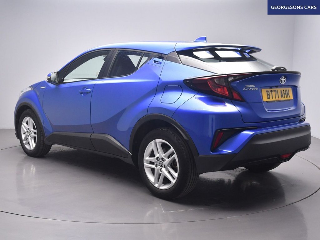 Used Toyota C-HR 2022 for sale - 76654531: Photo 2