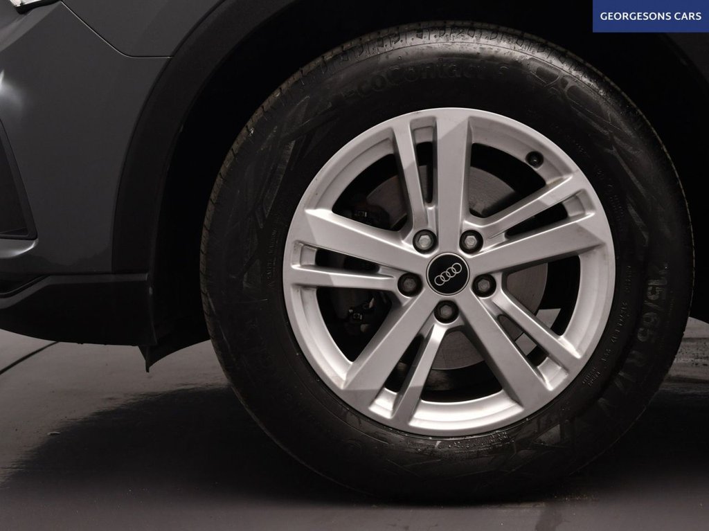 Used Audi Q3 2023 for sale - 76279607: Photo 11