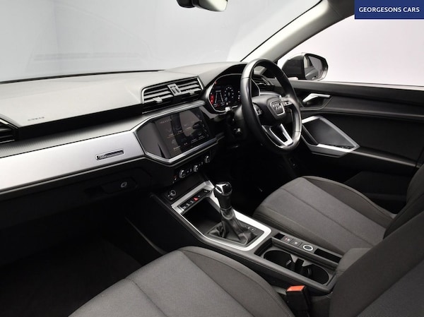 Used Audi Q3 2023 for sale - 76279607: Photo 12