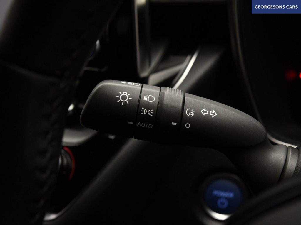 Used Toyota Corolla 2019 for sale - 77734285: Photo 33