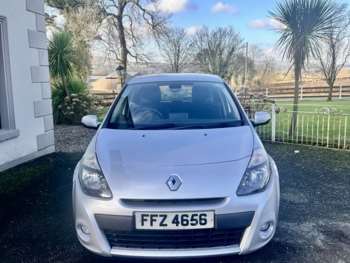 Used Renault Clio 2011 for sale - 74083286: Photo