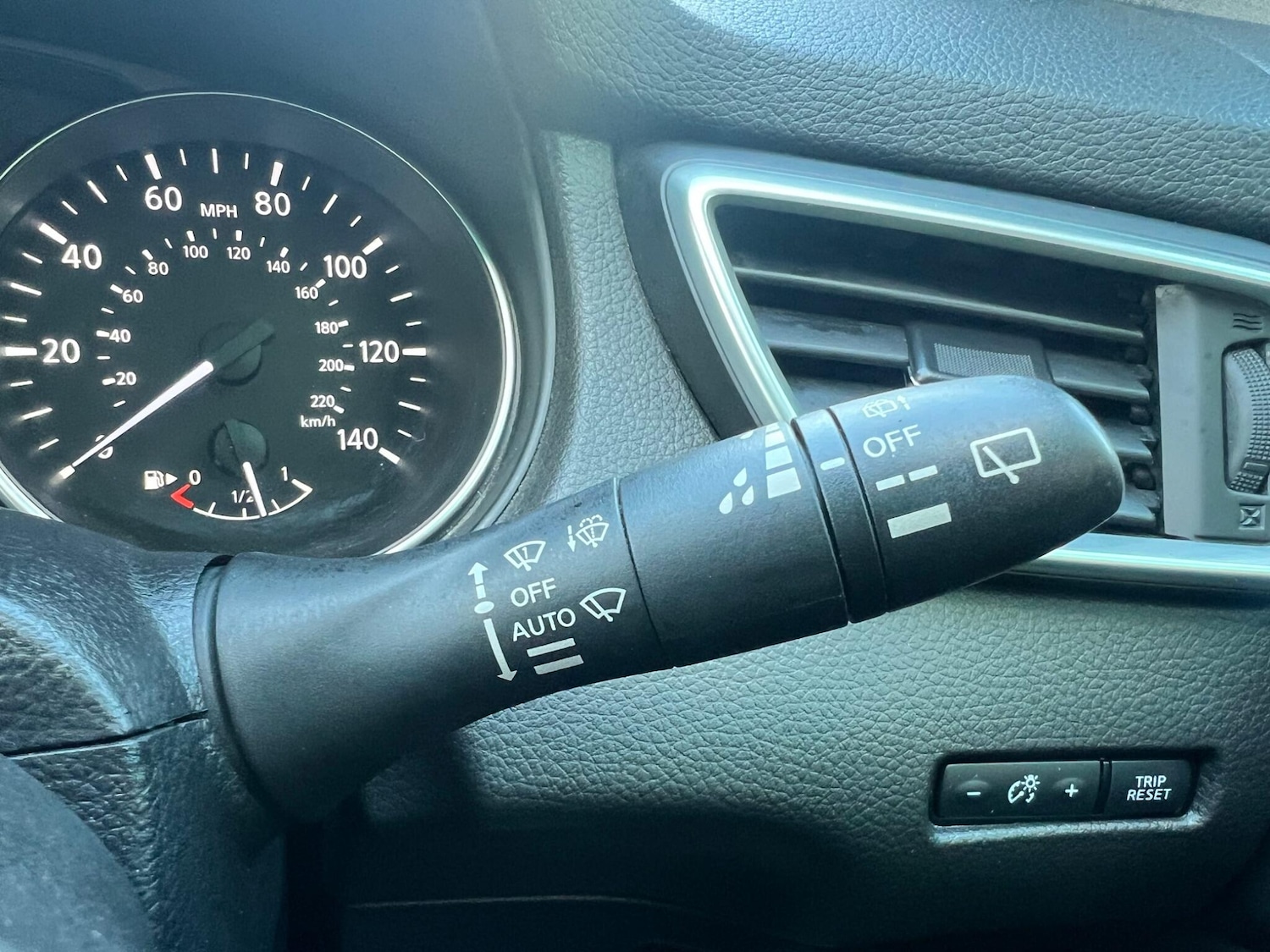 Used Nissan Qashqai 2018 for sale - 76388284: Photo 25