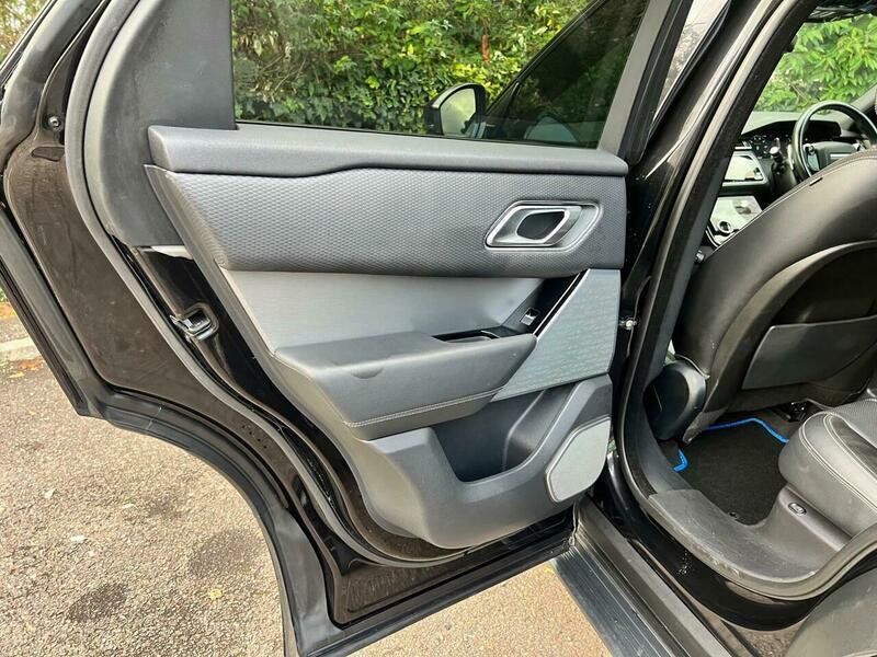 Used Land Rover Range Rover Velar 2017 for sale - 76384761: Photo 31