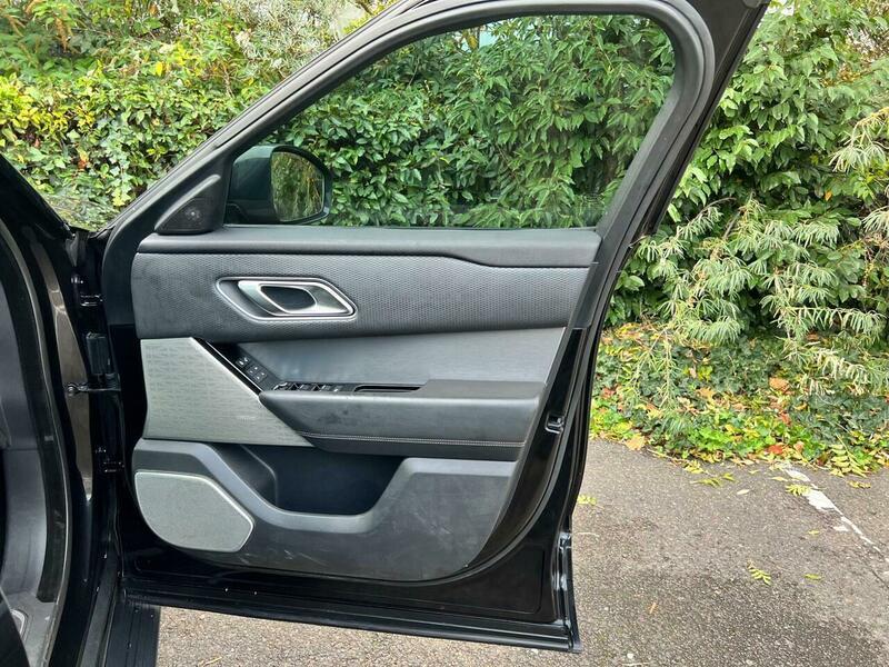 Used Land Rover Range Rover Velar 2017 for sale - 76384761: Photo 33