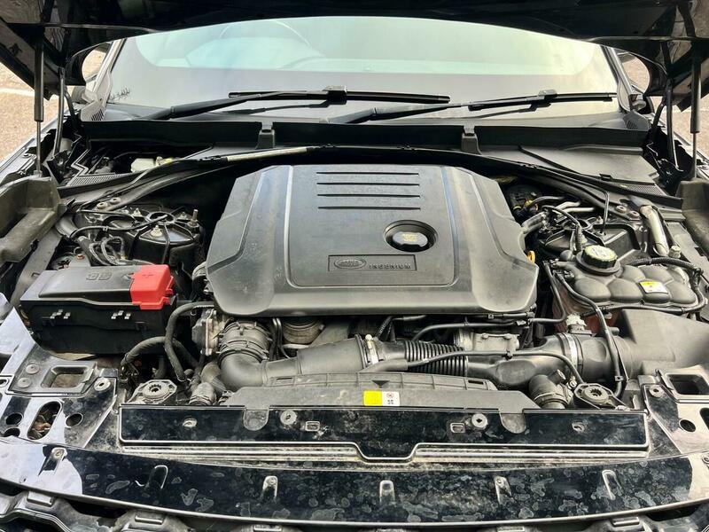 Used Land Rover Range Rover Velar 2017 for sale - 76384761: Photo 34