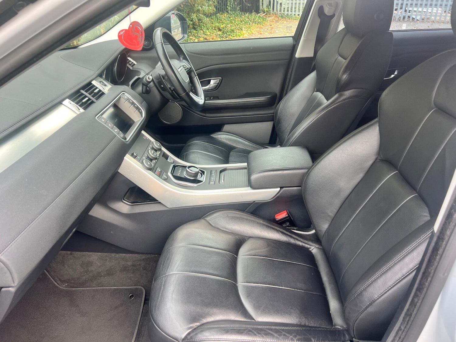 Used Land Rover Range Rover Evoque 2017 for sale - 76384762: Photo 45