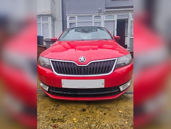 Used Skoda Rapid Spaceback 2014 for sale - 76912855: Photo