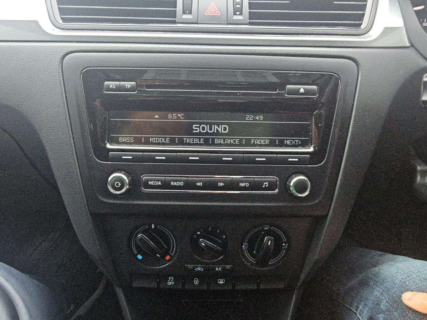 Used Skoda Rapid Spaceback 2014 for sale - 76912855: Photo 7