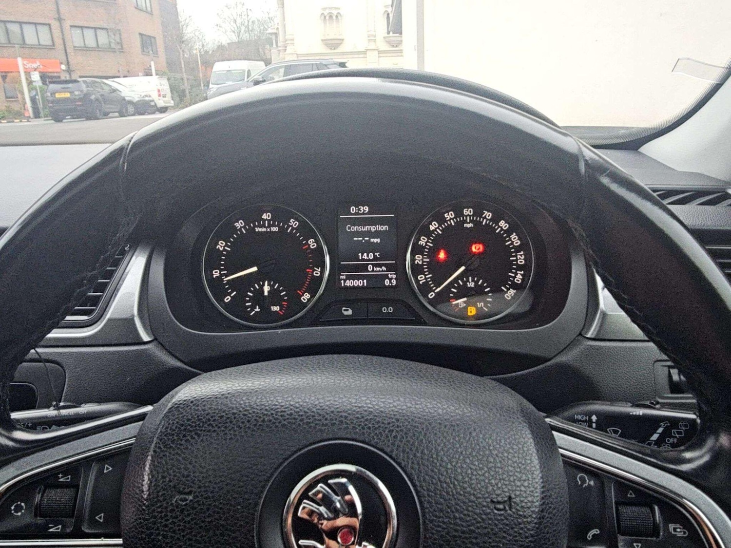 Used Skoda Rapid Spaceback 2014 for sale - 76912855: Photo 8