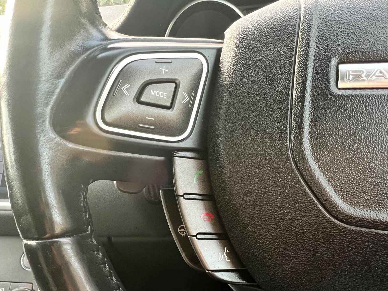 Used Land Rover Range Rover Evoque 2017 for sale - 76561489: Photo 29