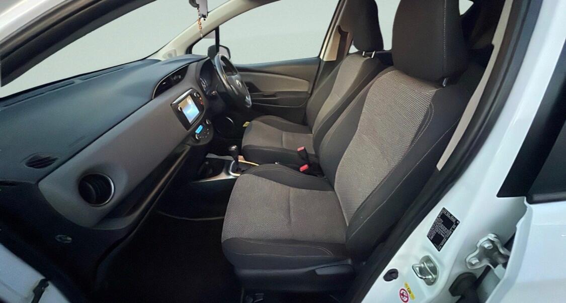 Used Toyota Yaris 2017 for sale - 77074304: Photo 14