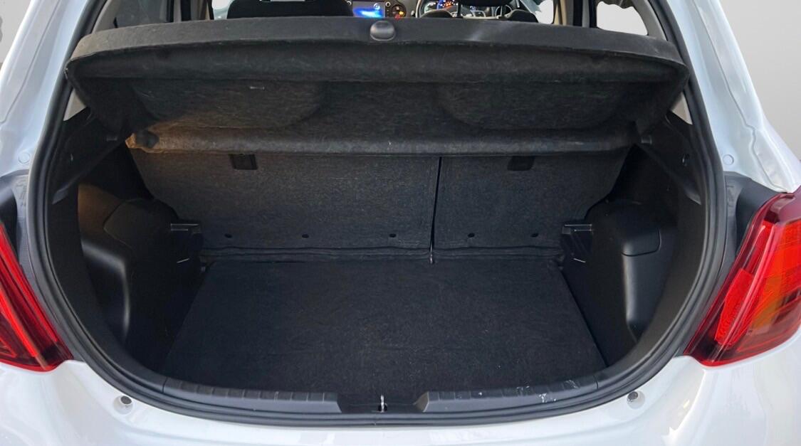 Used Toyota Yaris 2017 for sale - 77074304: Photo 16