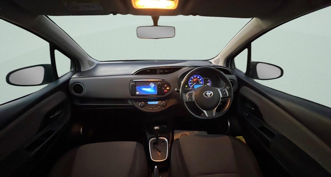 Used Toyota Yaris 2017 for sale - 77074304: Photo 9