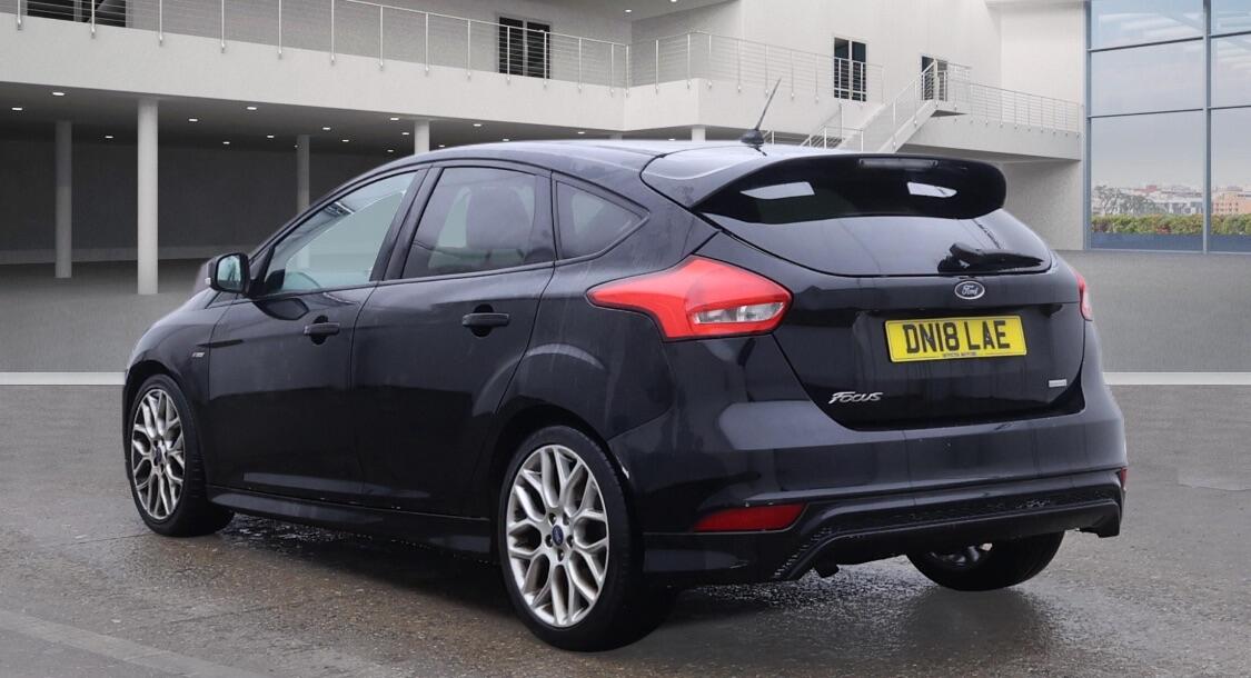Used Ford Focus 2018 for sale - 77016661: Photo 3