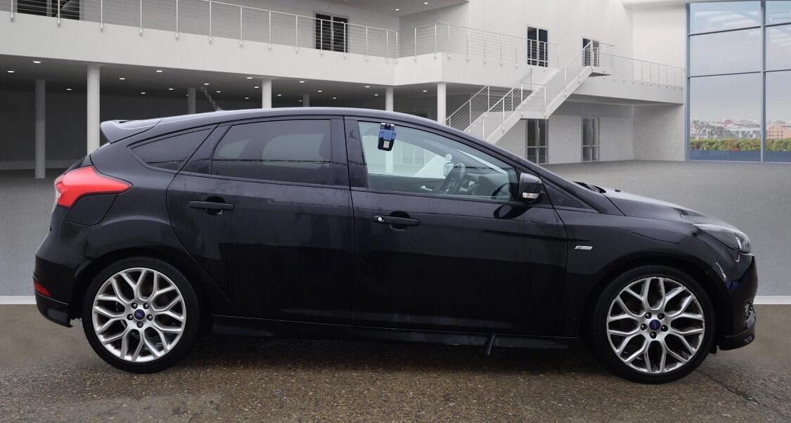 Used Ford Focus 2018 for sale - 77016661: Photo 5