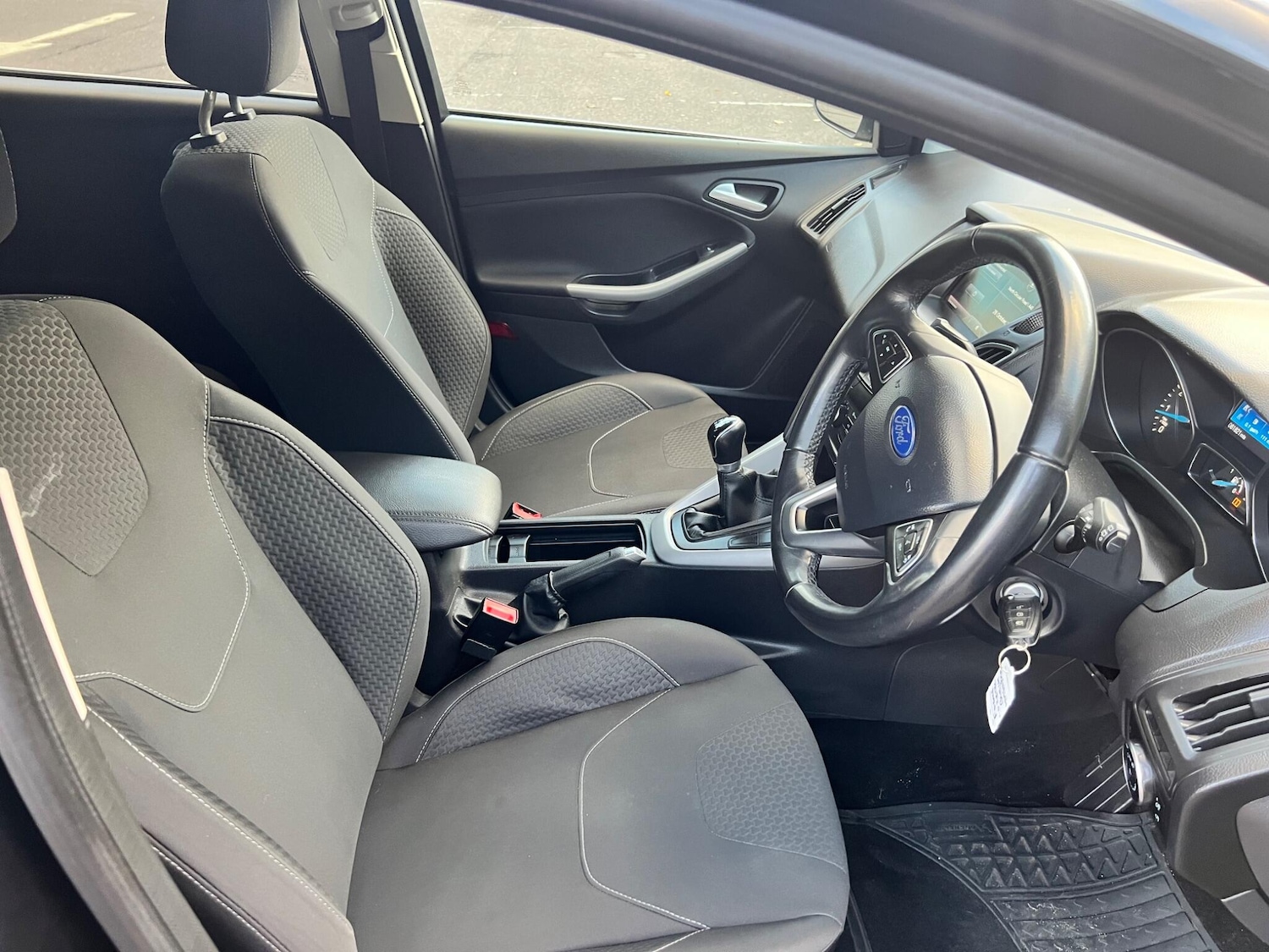 Used Ford Focus 2014 for sale - 76388297: Photo 12