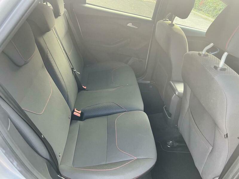 Used Ford Focus 2017 for sale - 76584685: Photo 16