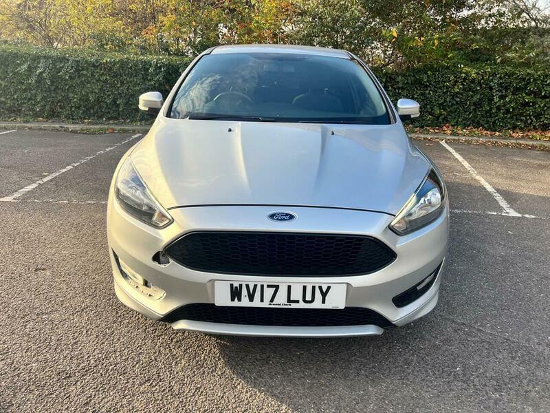 Used Ford Focus 2017 for sale - 76584685: Photo 2