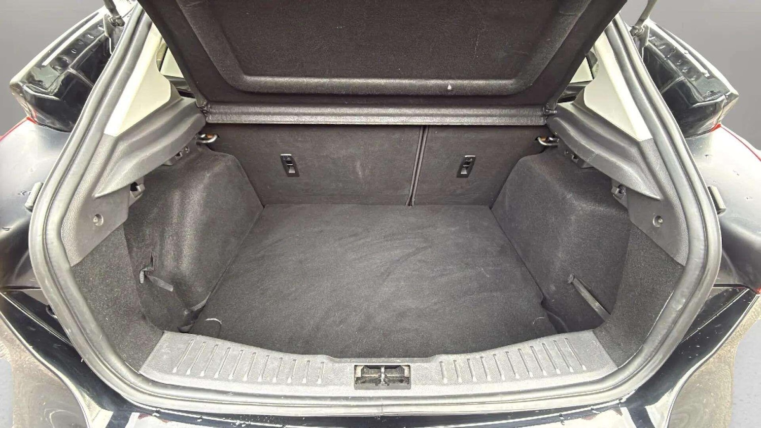 Used Ford Focus 2015 for sale - 76865339: Photo 21