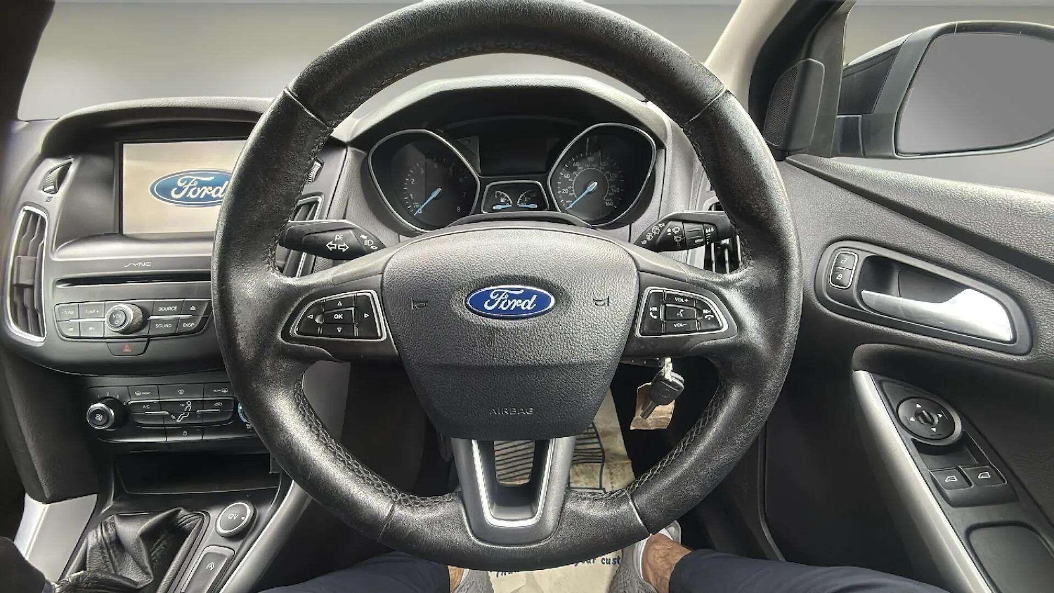 Used Ford Focus 2015 for sale - 76865339: Photo 22