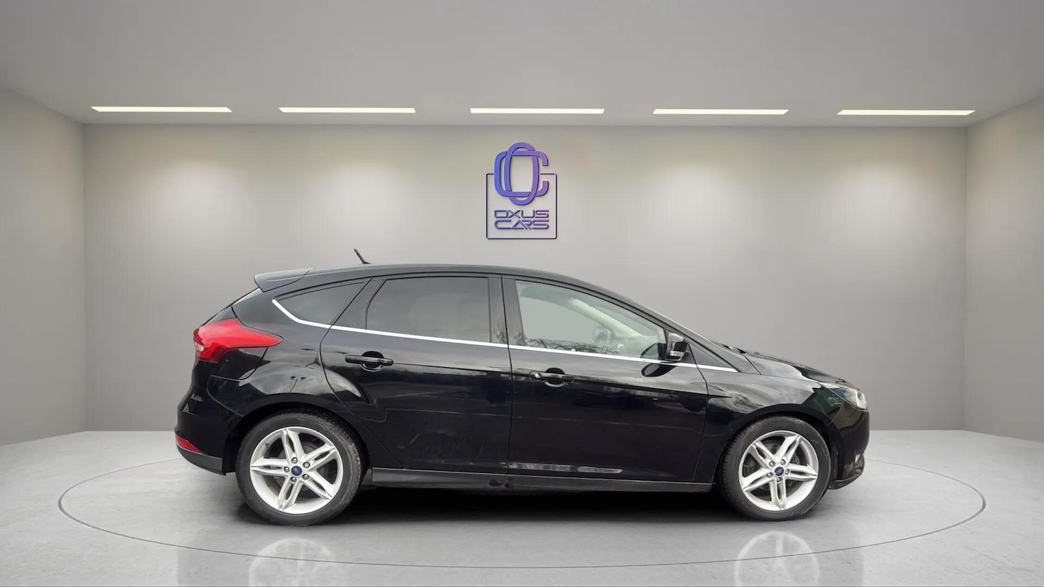 Used Ford Focus 2015 for sale - 76865339: Photo 8