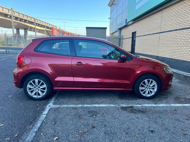 Used Volkswagen Polo 2014 for sale - 76384765: Photo 10