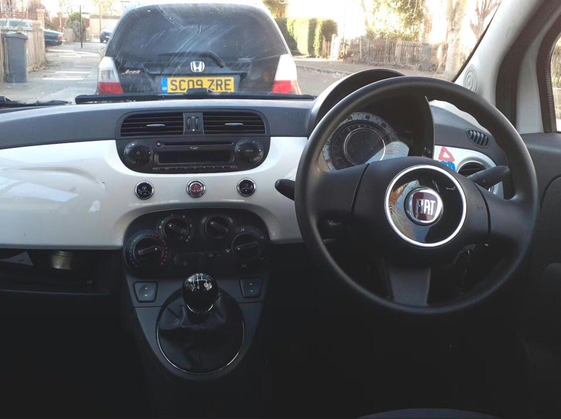 Used Fiat 500 2010 for sale - 77155851: Photo 5