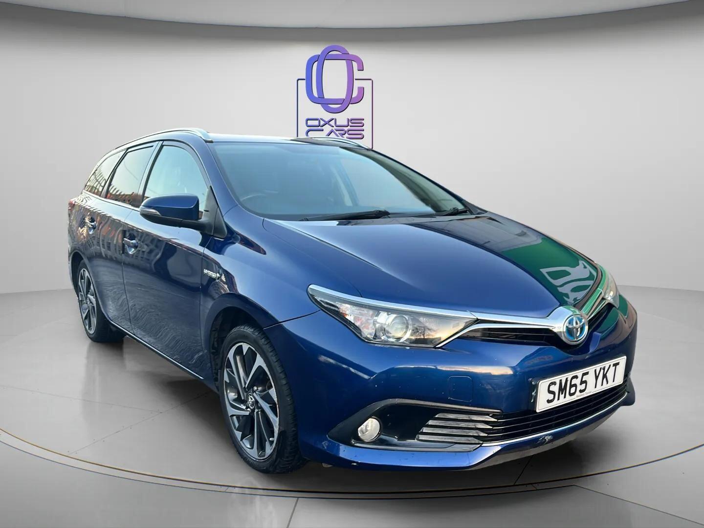Used Toyota Auris 2015 for sale - 77091859: Photo 1