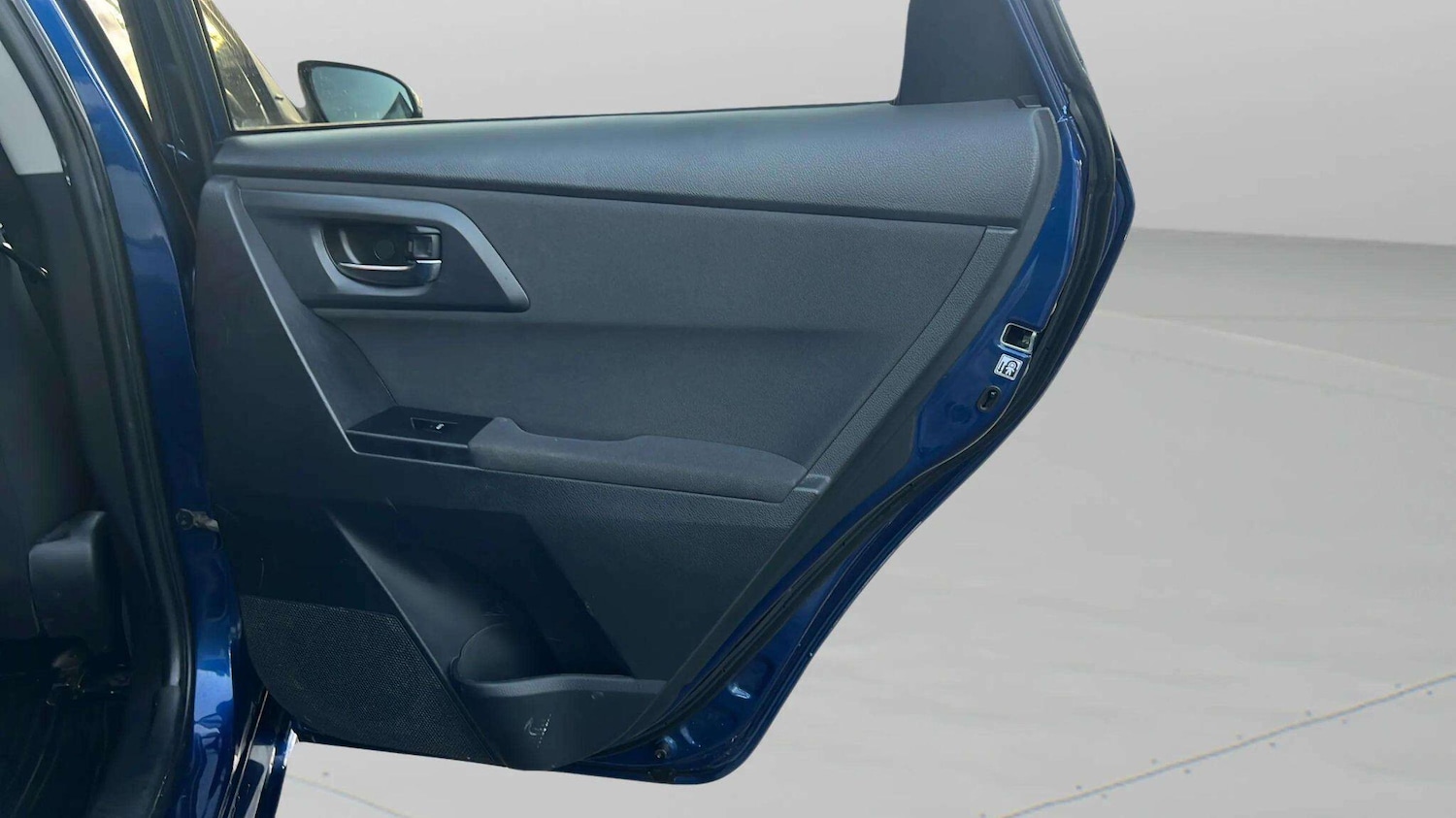 Used Toyota Auris 2015 for sale - 77091859: Photo 33