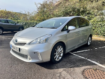 Used Toyota Prius+ 2014 for sale - 76408939: Photo
