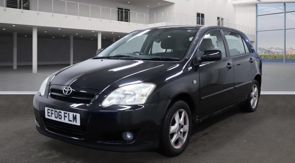 Used Toyota Corolla for sale - 77029230: Photo 2