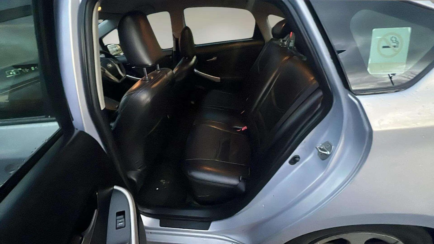 Used Toyota Prius 2018 for sale - 76781797: Photo 27