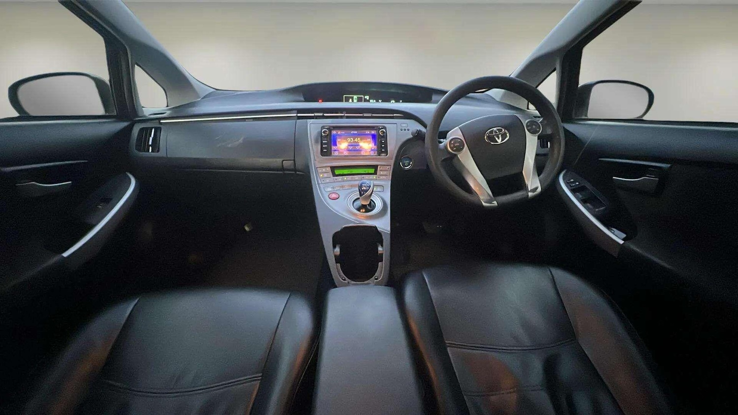 Used Toyota Prius 2018 for sale - 76781797: Photo 7