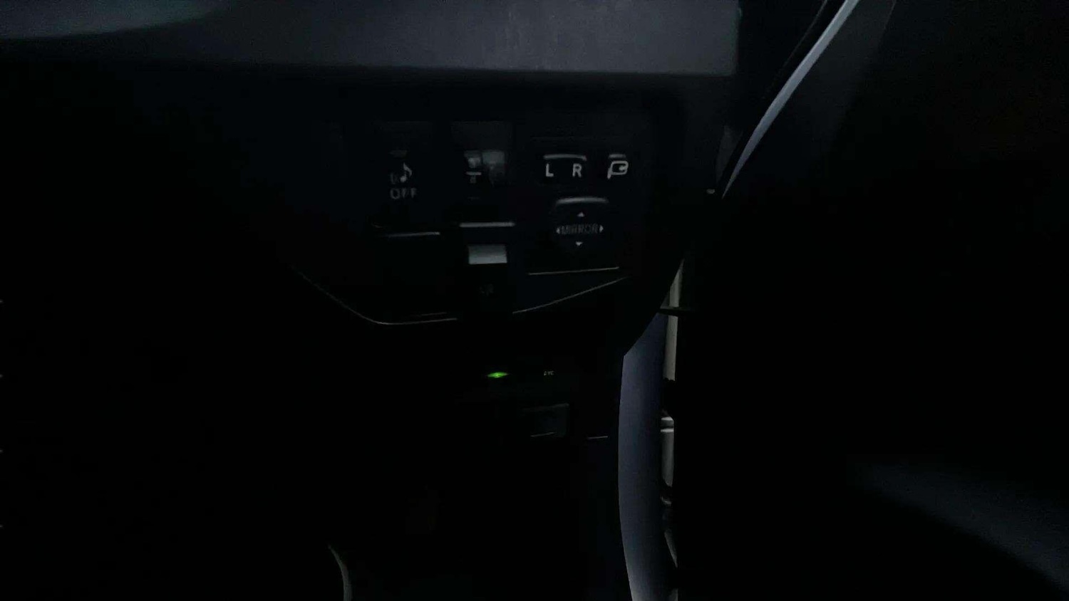 Used Toyota Prius 2018 for sale - 76781797: Photo 9