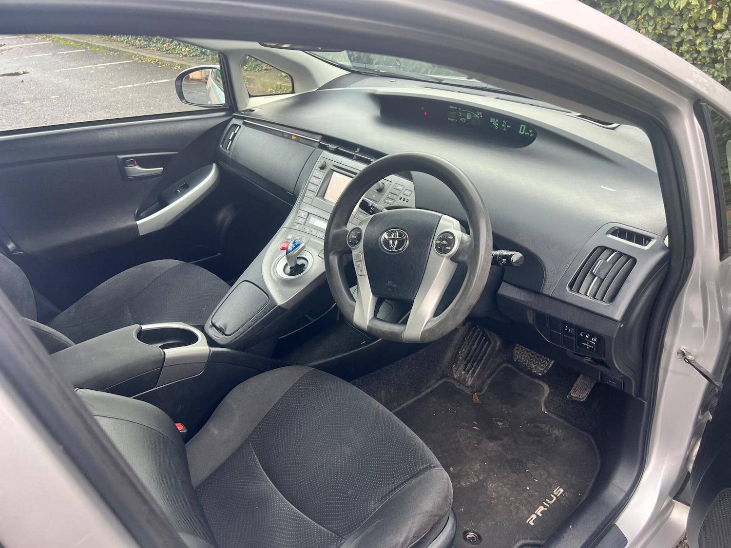 Used Toyota Prius 2015 for sale - 76689941: Photo 18