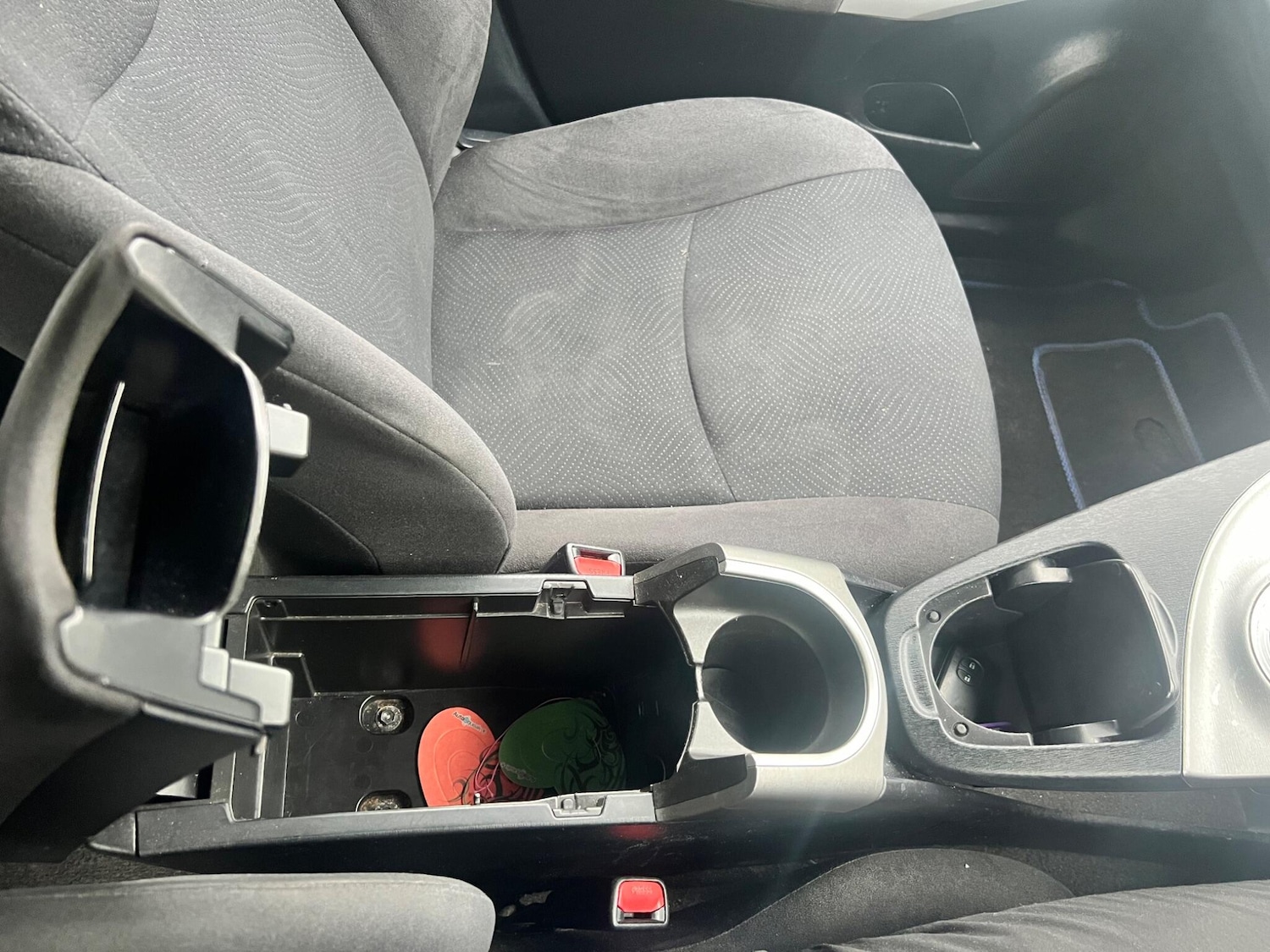 Used Toyota Prius 2015 for sale - 76689941: Photo 46