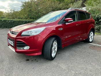 Used Ford Kuga 2016 for sale - 76384752: Photo