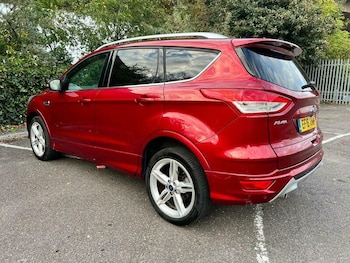 Used Ford Kuga 2016 for sale - 76384752: Photo