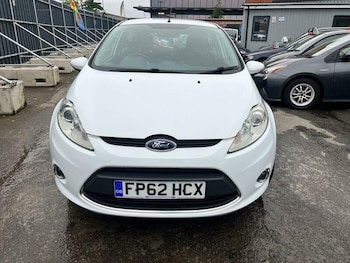 Used Ford Fiesta 2012 for sale - 76384768: Photo