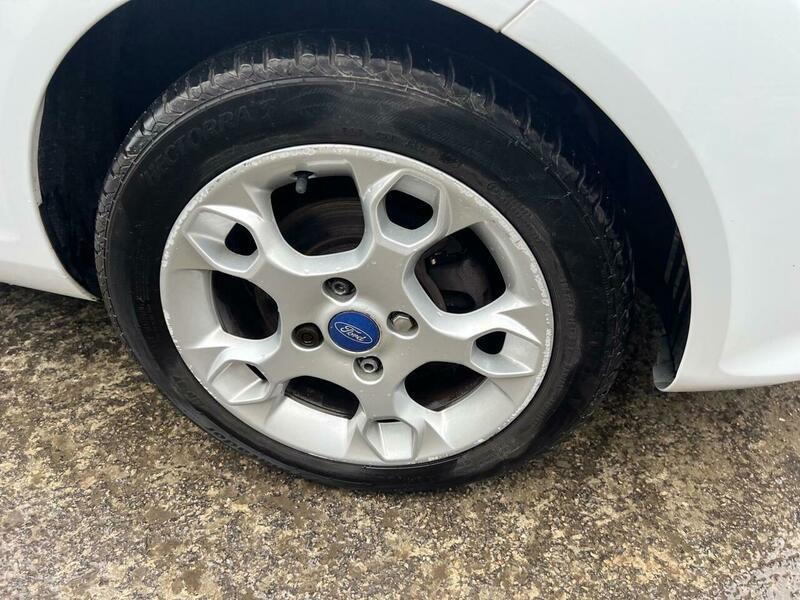 Used Ford Fiesta 2012 for sale - 76384768: Photo 38